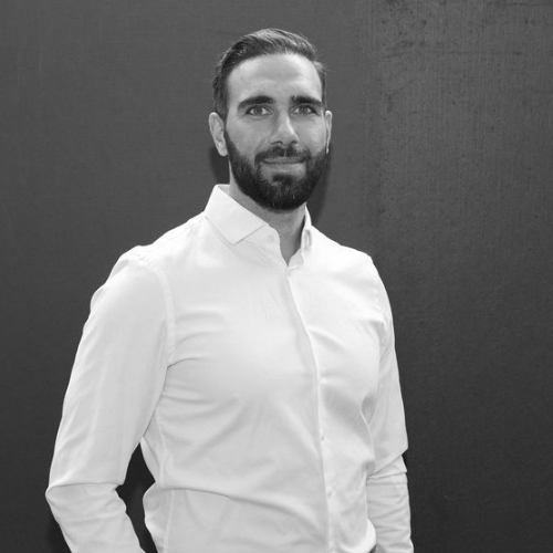 Johannes Totzmann,  Vertrieb