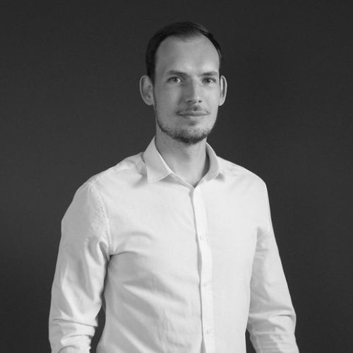 Philipp Koschnitzki,  Vertrieb